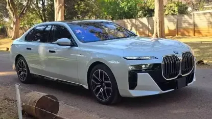 Picture of Windscreen Range Rover Velar