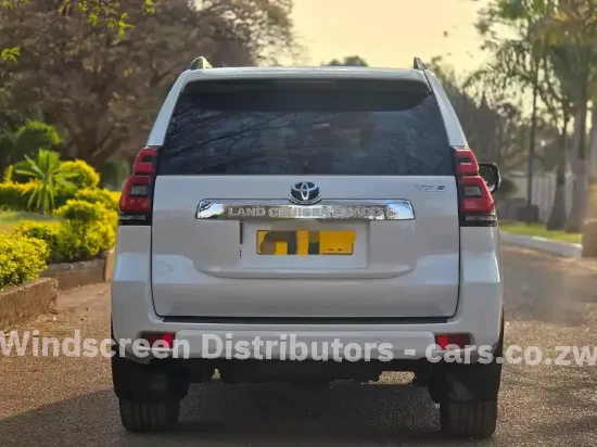 Picture of Windscreen Honda Airwave