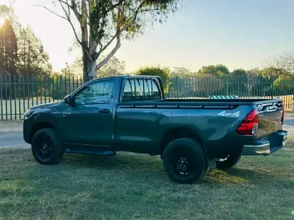 Picture of Cabslider Toyota Hilux Revo