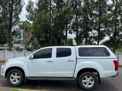 Picture of Windscreen Toyota Lexus ZWA10
