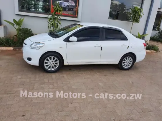 Picture of Honda Vezel 2014