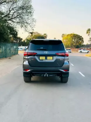 Picture of Toyota Hilux 2017