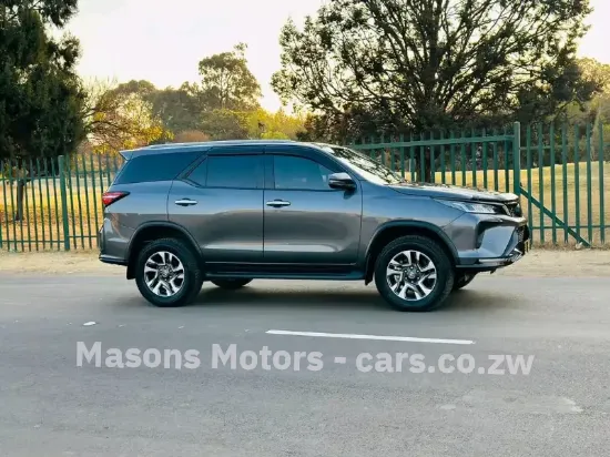 Picture of Toyota Hilux 2017