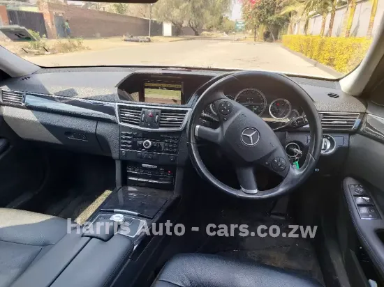 Picture of Toyota Hilux 2024