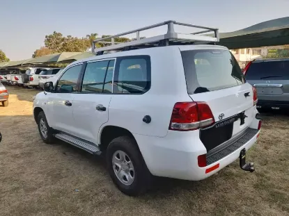Picture of Toyota Hilux 2022