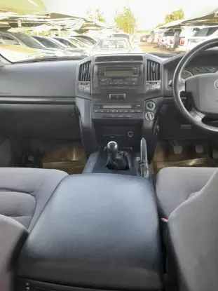 Picture of Toyota Dyna 2016