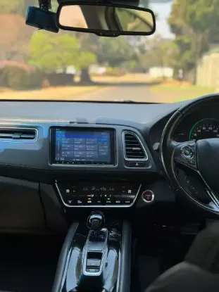 Picture of Toyota Fortuner 2009