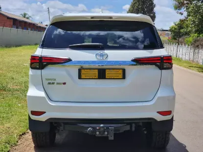 Picture of Toyota Fortuner 2018