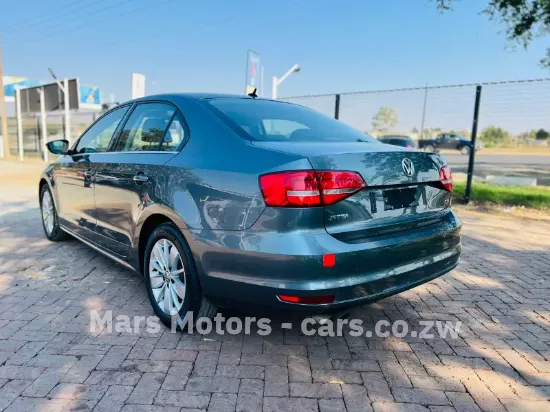 Picture of Mazda CX-5 2015