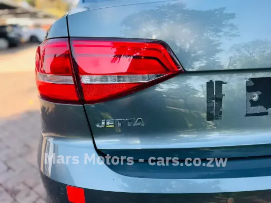 Picture of Mazda CX-5 2015