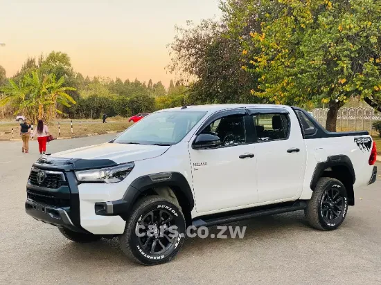 Picture of Toyota Hilux 2012