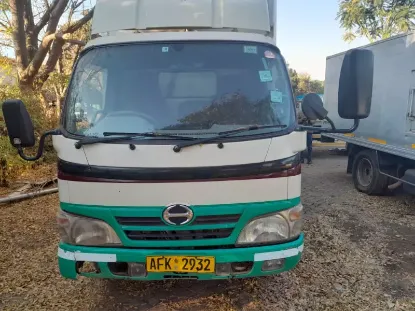 Picture of Single Cabs For Hire