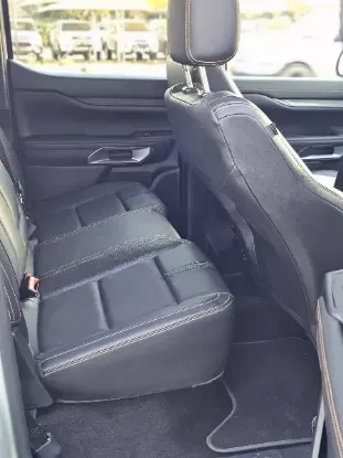 Picture of Toyota Hilux 2012