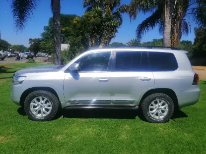 Picture of Toyota Prado 2019