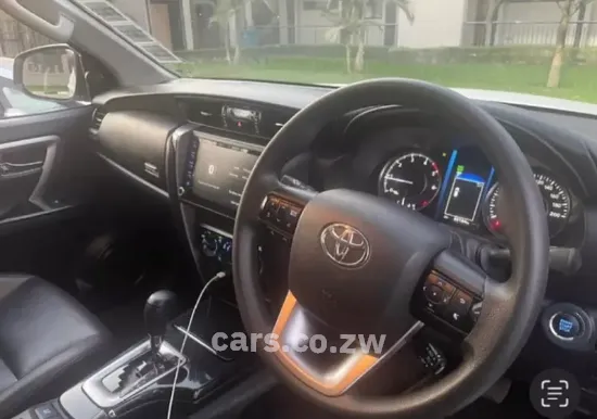 Picture of Nissan NV350 2015