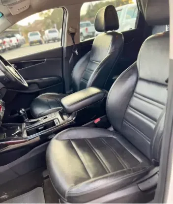 Picture of Toyota Quantum 2013