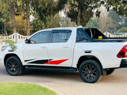 Picture of Toyota Hilux 2018