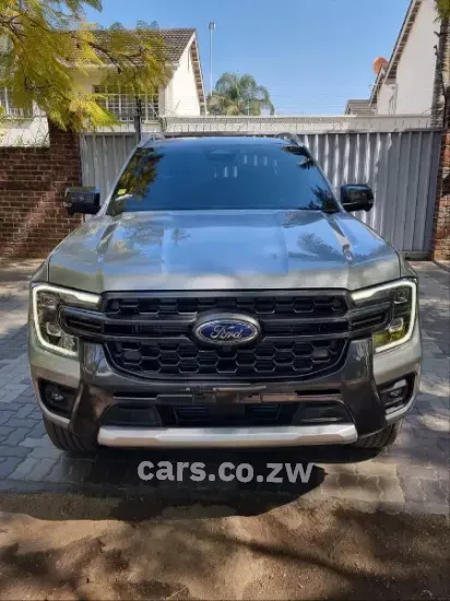 Picture of Toyota Hilux 2012