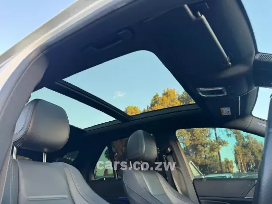 Picture of Toyota Hilux 2020