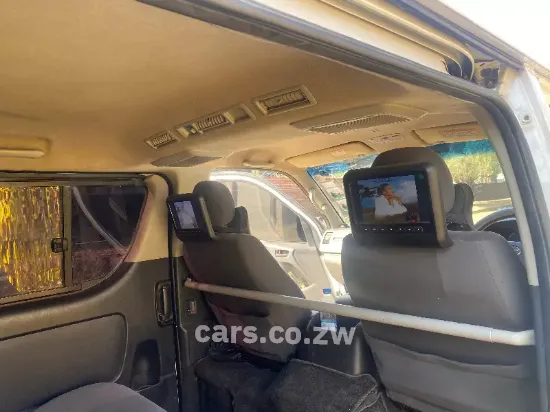 Picture of Toyota Fortuner 2014