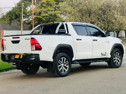 Picture of Toyota Dyna 2015