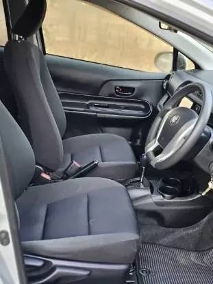 Picture of Toyota Aqua 2016