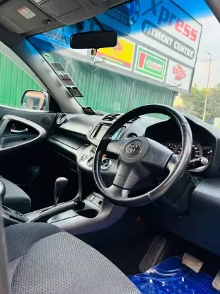 Picture of Isuzu KB250 2021