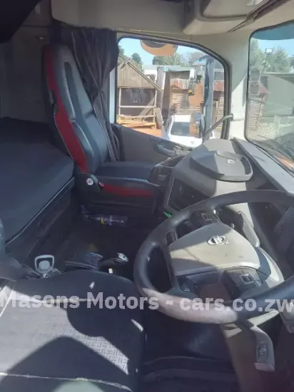 Picture of Toyota Hilux 2019