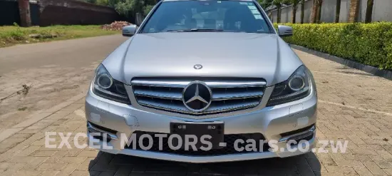 Picture of Toyota Hilux 2024