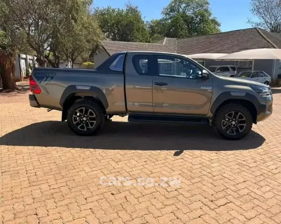 Picture of Twincab,SUV,Saloons for hire