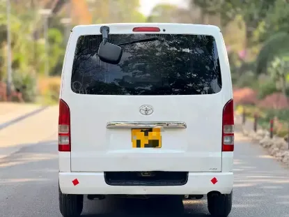 Picture of Twincab,SUV,Saloons for hire