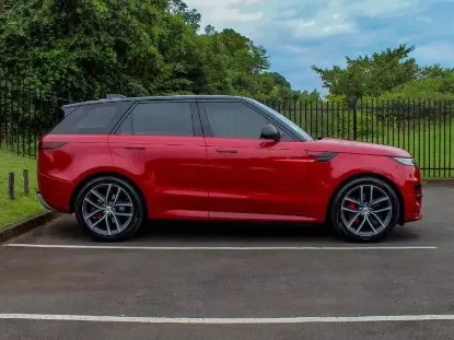 Picture of Range rover Discovery for hire