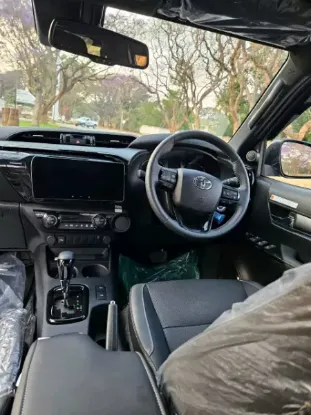 Picture of Nissan Serena For Hire