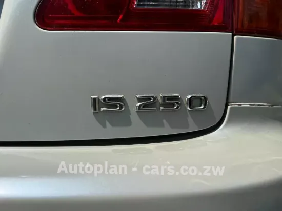 Picture of Toyota Hilux Revo 2024
