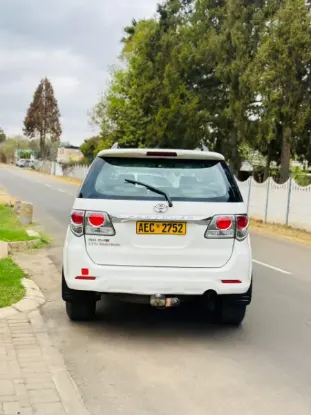 Picture of Toyota VX 2017