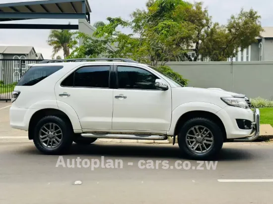 Picture of Toyota VX 2017