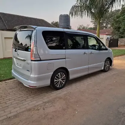 Picture of Toyota Hiace 2004