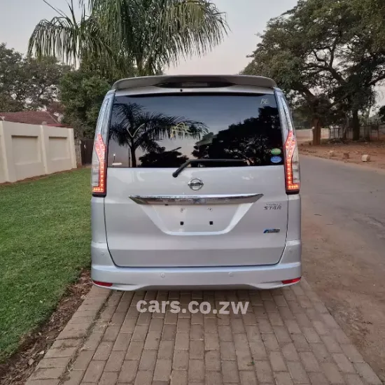 Picture of Toyota Hiace 2004