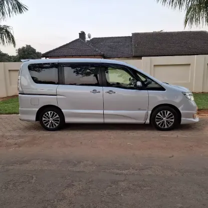 Picture of Toyota Hiace 2004