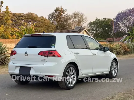 Picture of Honda CR-V $70 per day