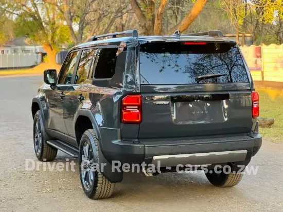 Picture of TOYOTA RAV4 5 SEATER $70