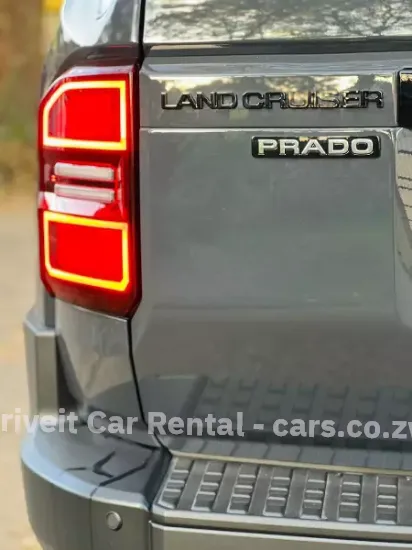 Picture of TOYOTA RAV4 5 SEATER $70