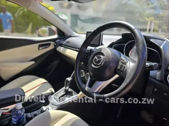Picture of NISSAN DUALIS 5 SEATER $70