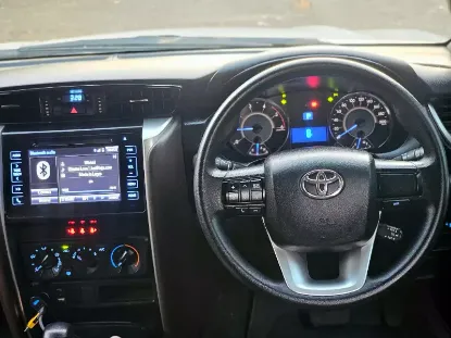 Picture of Hyundai H-100 2023
