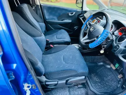 Picture of Windscreen Nissan CPB12 Magnis