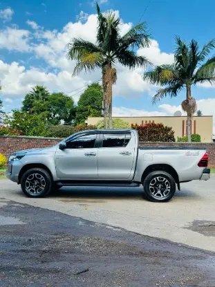 Picture of Toyota Hilux 2023