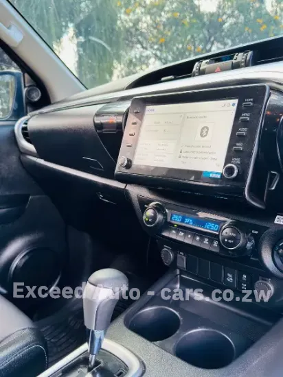 Picture of Toyota Hilux 2023