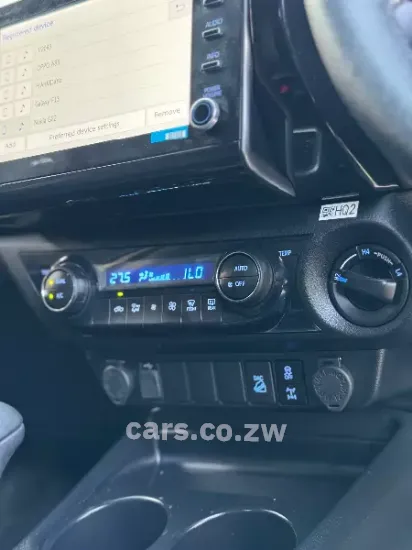 Picture of Toyota Land Cruiser 2017