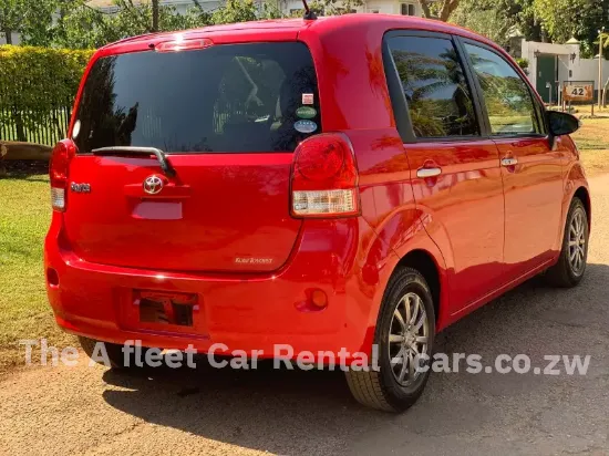 Picture of Car Rental/Car Hire: Seven (7) - ten (10) seaters, Honda Step wagon