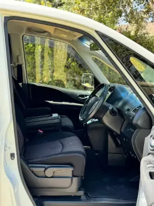 Picture of Car Rental/Car Hire:CRVs, How about travelling comfortably?